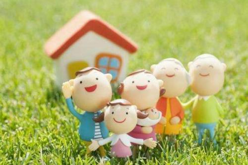 保險應該怎么買(mǎi)？過(guò)來(lái)人建議，這2種險最好不要買(mǎi)