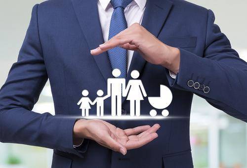 60歲以上老人買(mǎi)什么保險好？一文搞定！